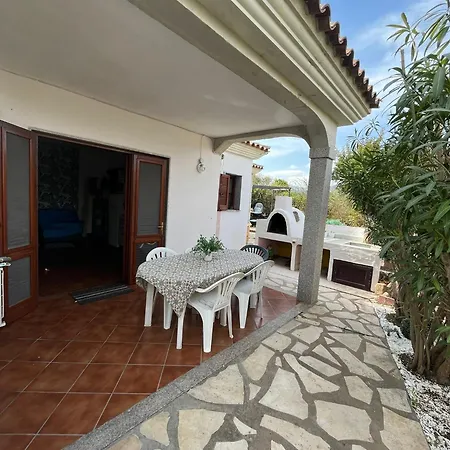 Villetta San Teodoro Apartment *